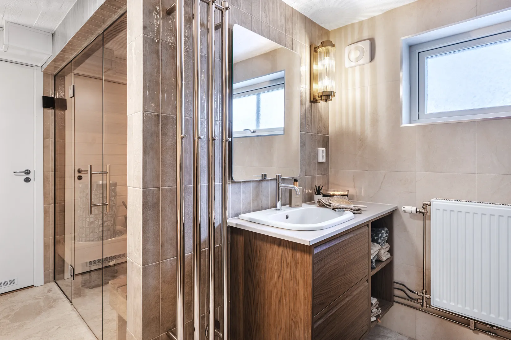 Bostadsrätt, Radhus, Löjtnantsvägen 9 H, Olsbacka, Gävle