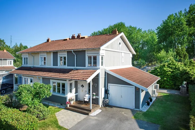 Radhus, Vitvingevägen 48, Myrängen, Huddinge