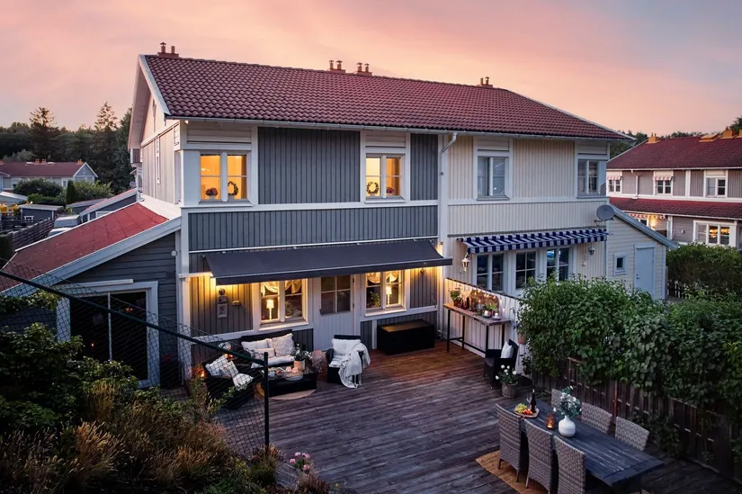 Radhus, Vitvingevägen 48, Myrängen, Huddinge