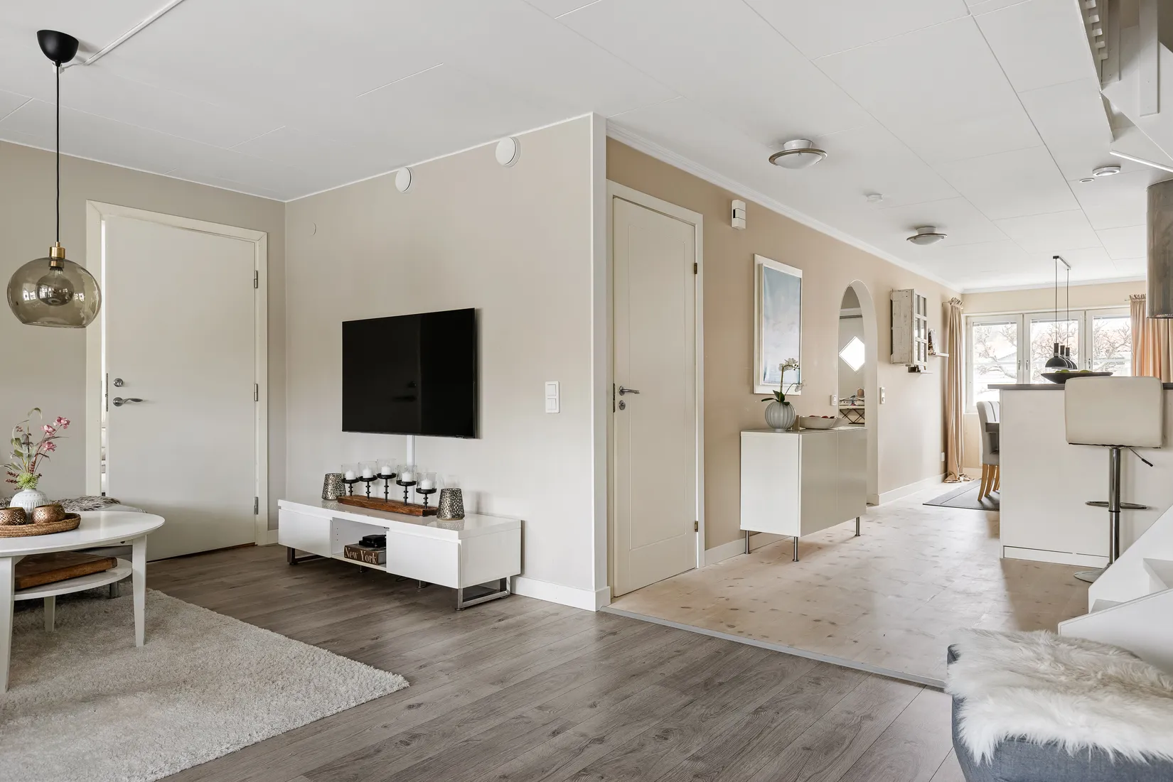 Radhus, Vitvingevägen 48, Myrängen, Huddinge