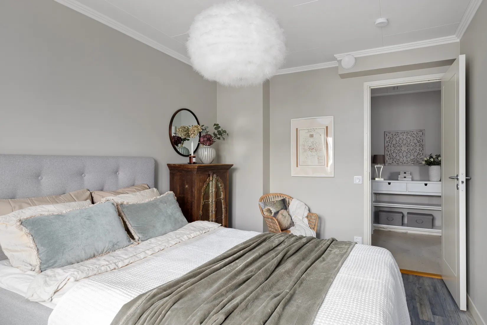 Radhus, Vitvingevägen 48, Myrängen, Huddinge