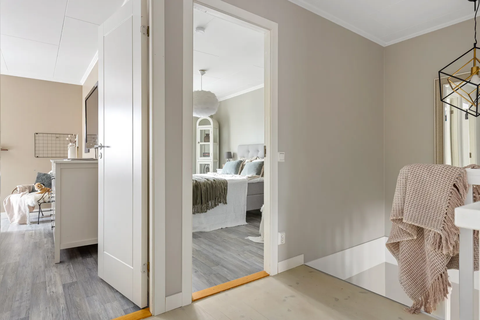 Radhus, Vitvingevägen 48, Myrängen, Huddinge