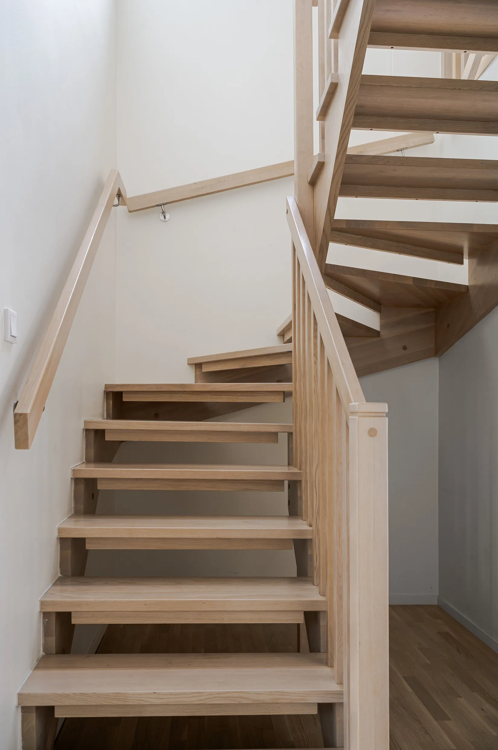 Bostadsrätt, Radhus, Pantografvägen 6B, Högmora, Huddinge