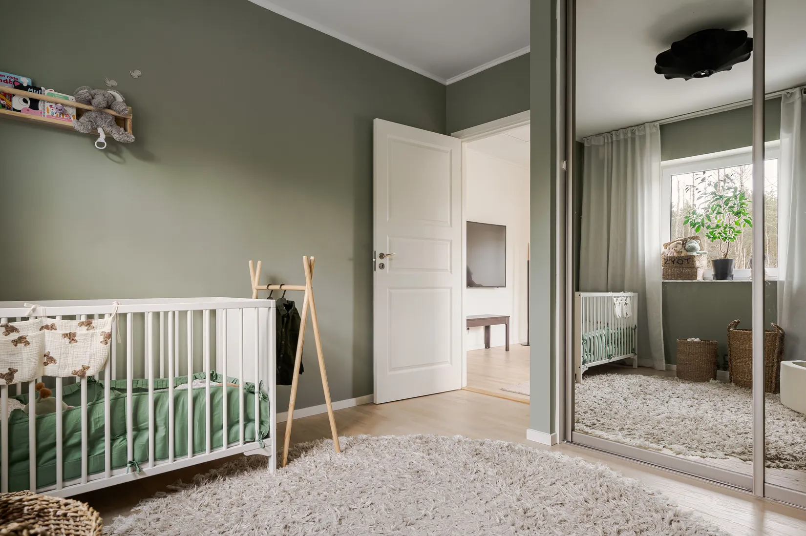 Bostadsrätt, Radhus, Pantografvägen 6B, Högmora, Huddinge