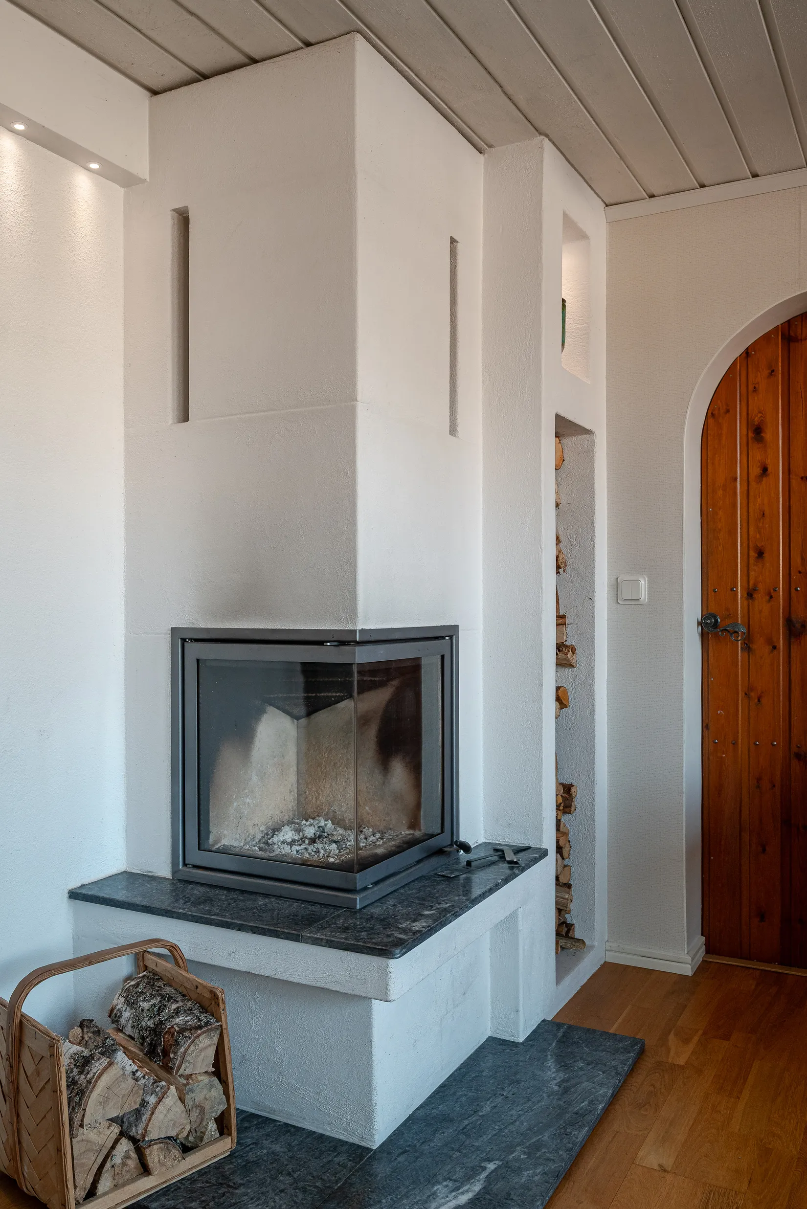 Villa, Granvägen 27, Björnlunda tätort, Gnesta