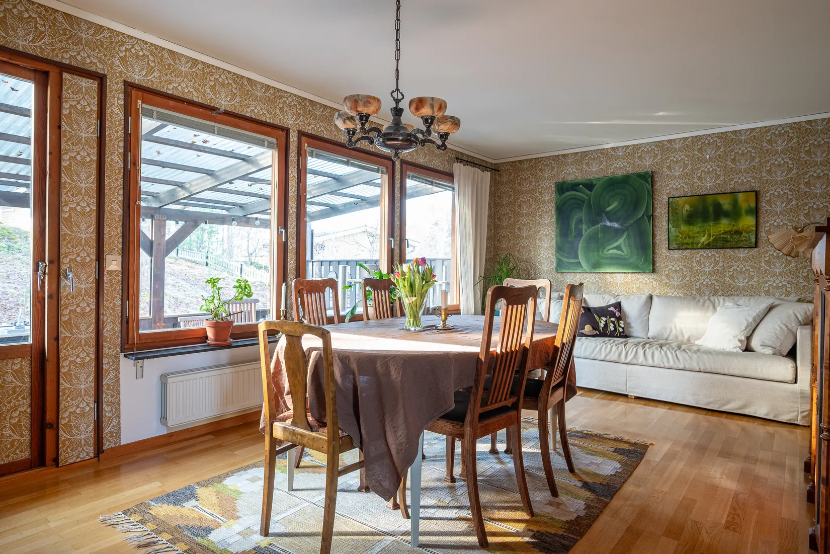 Villa, Granvägen 27, Björnlunda tätort, Gnesta