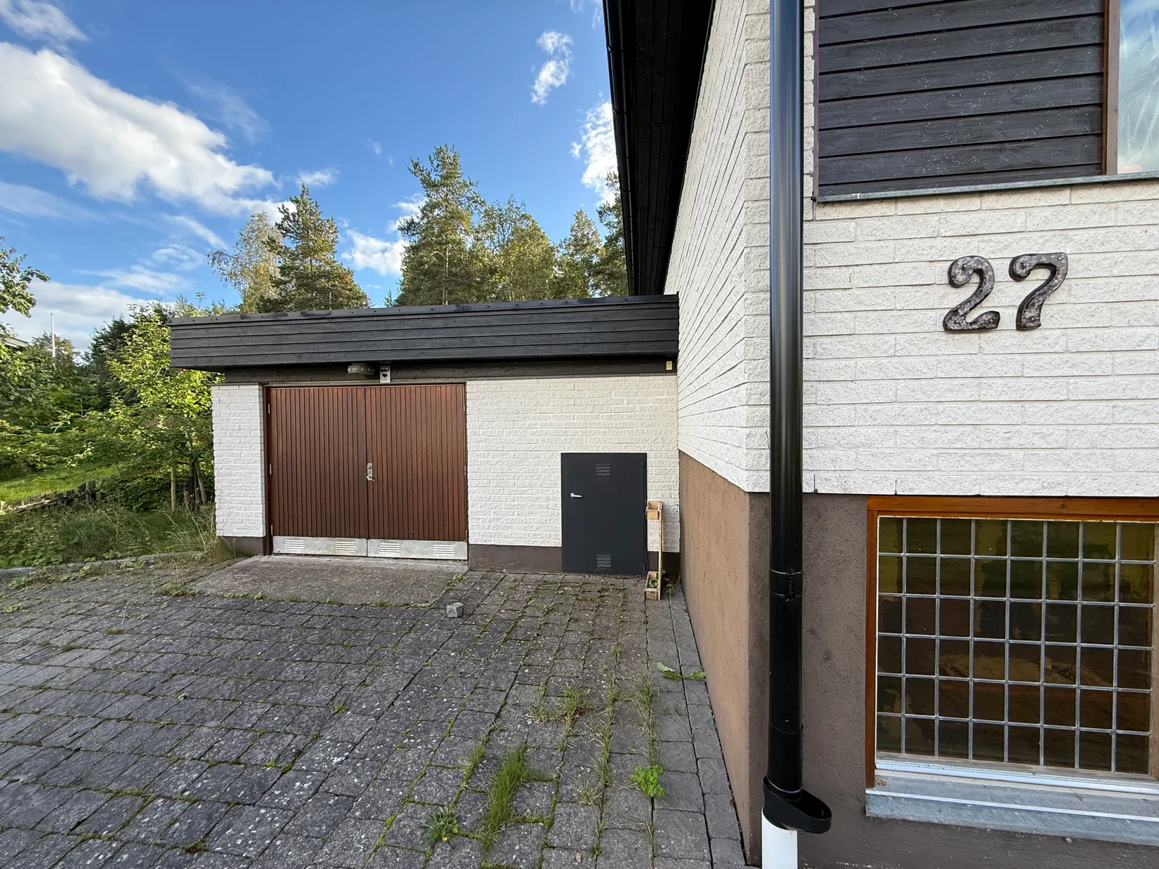 Villa, Granvägen 27, Björnlunda tätort, Gnesta