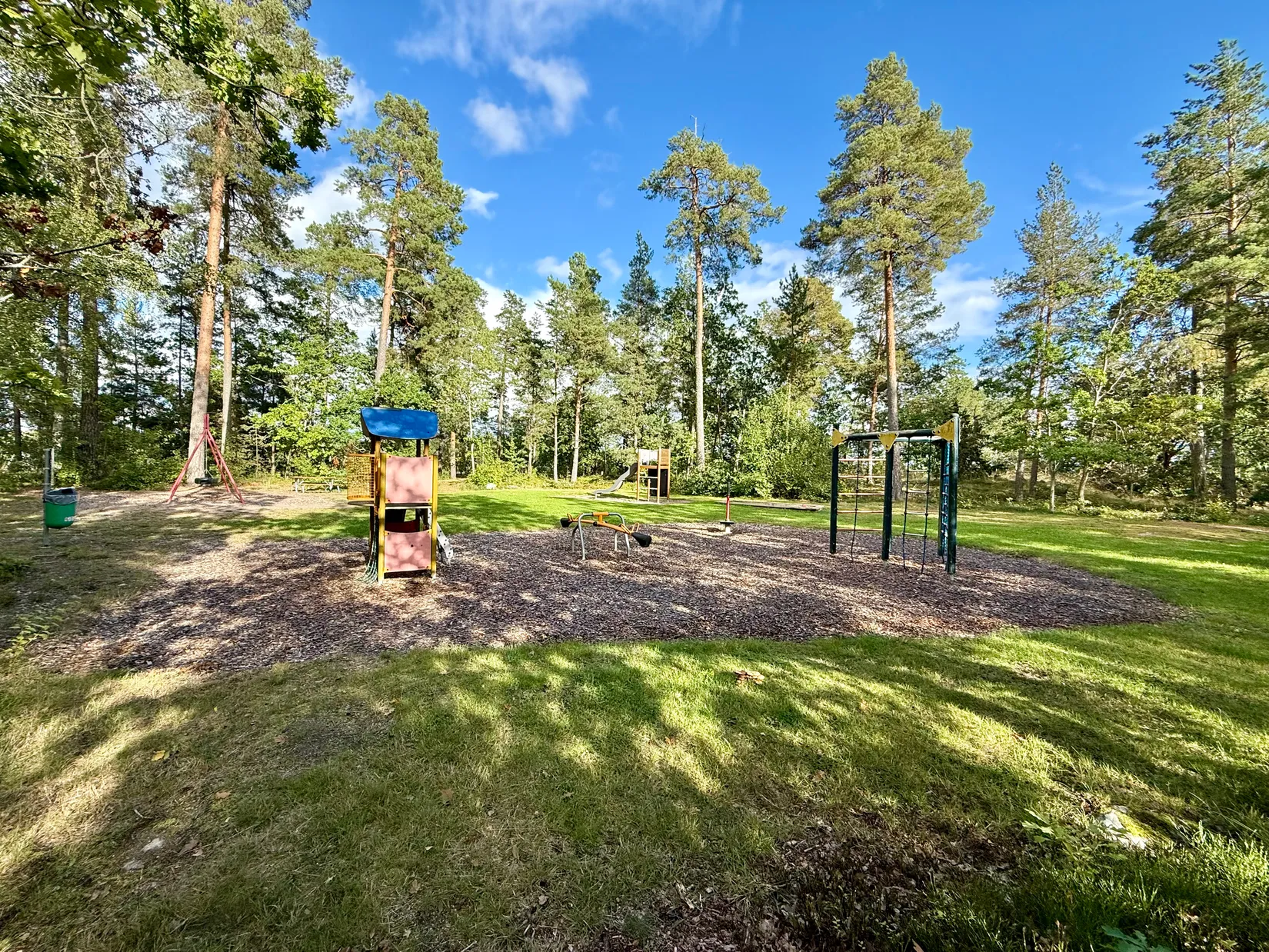 Villa, Granvägen 27, Björnlunda tätort, Gnesta