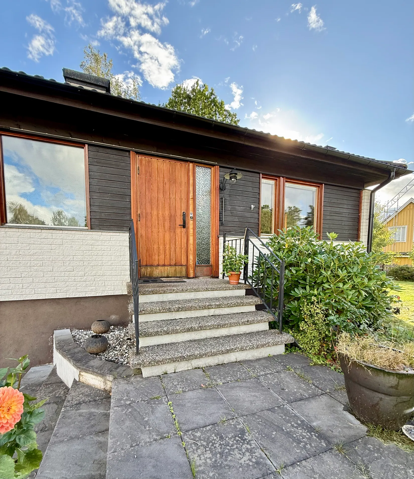 Villa, Granvägen 27, Björnlunda tätort, Gnesta