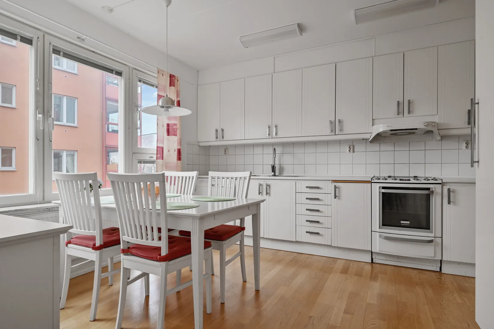Bostadsrätt, Kvarnvägen 8B, Centralt, Upplands Väsby