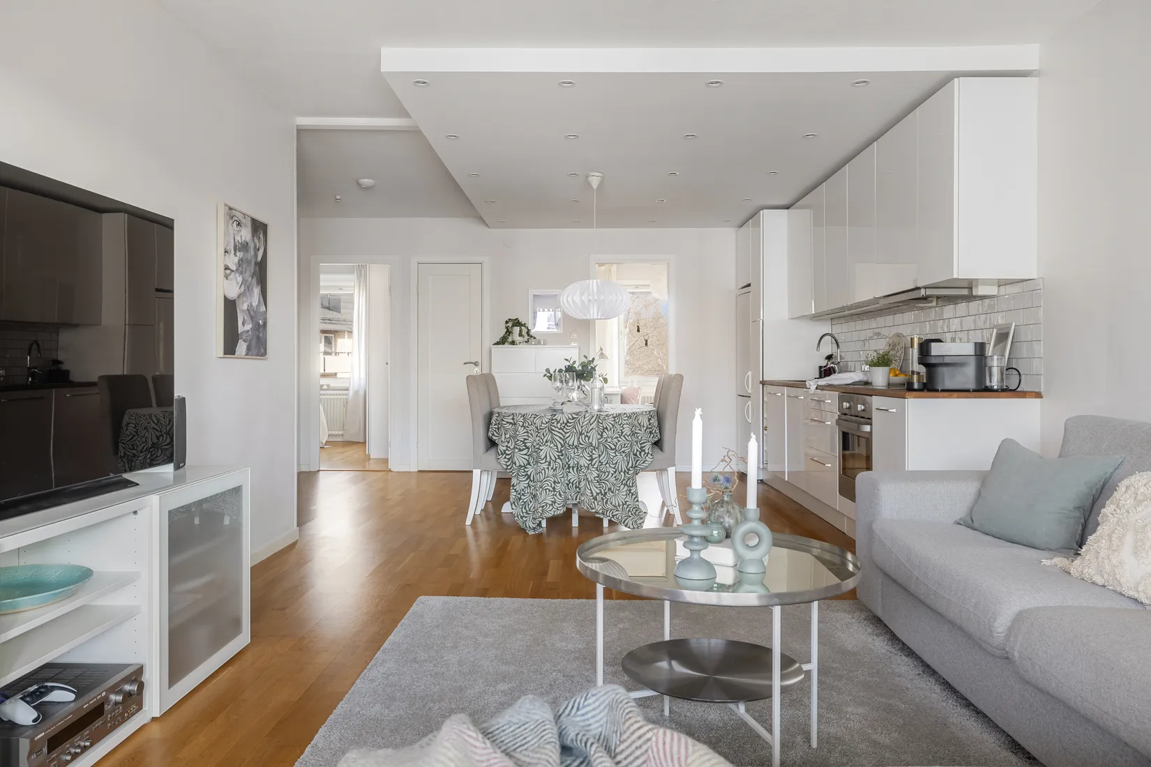 Bostadsrätt, Harpsundsvägen 107, Högdalen, Stockholm