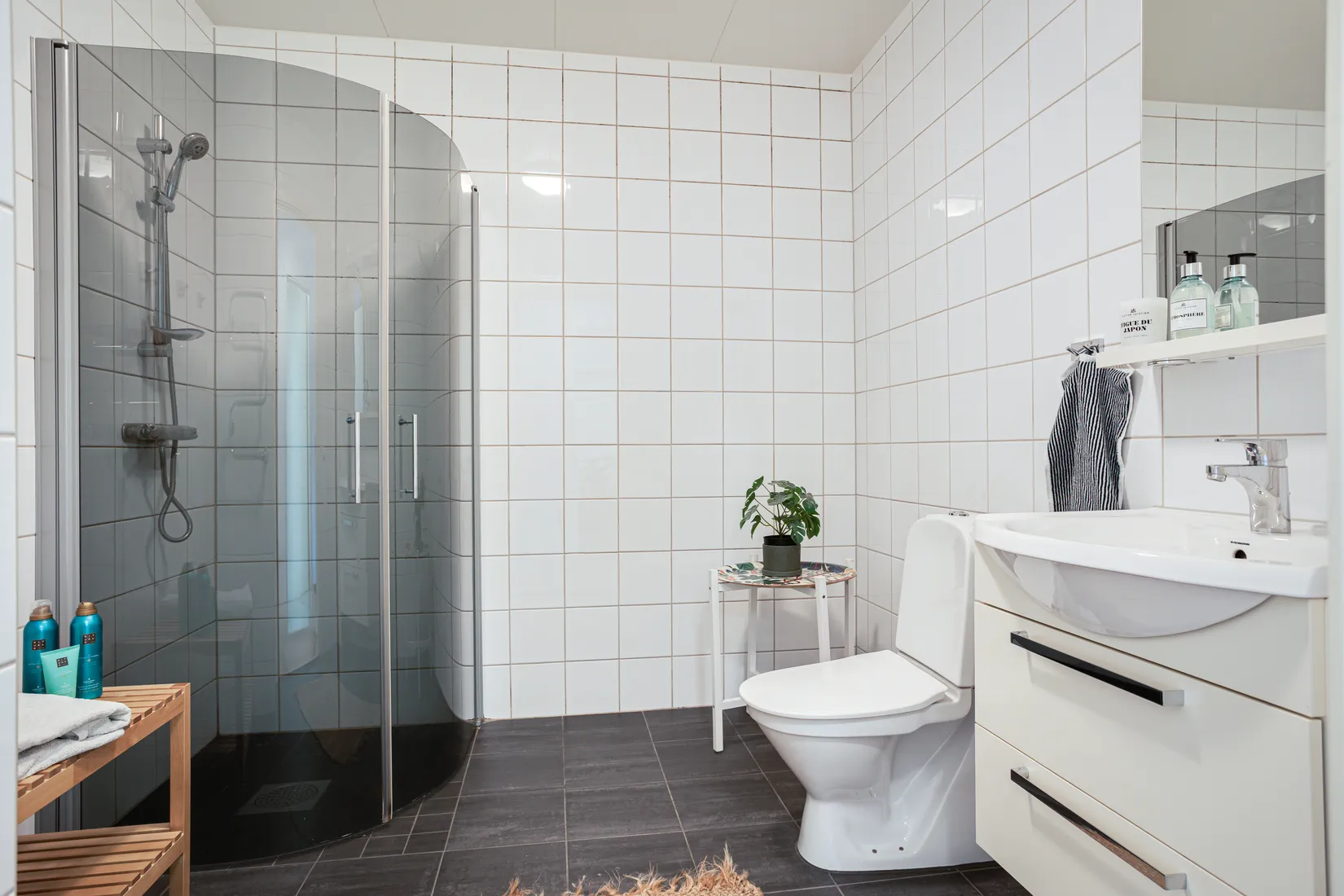Villa, Radhus, Färgerivägen 16, Mölnlycke-Nysäter, Härryda
