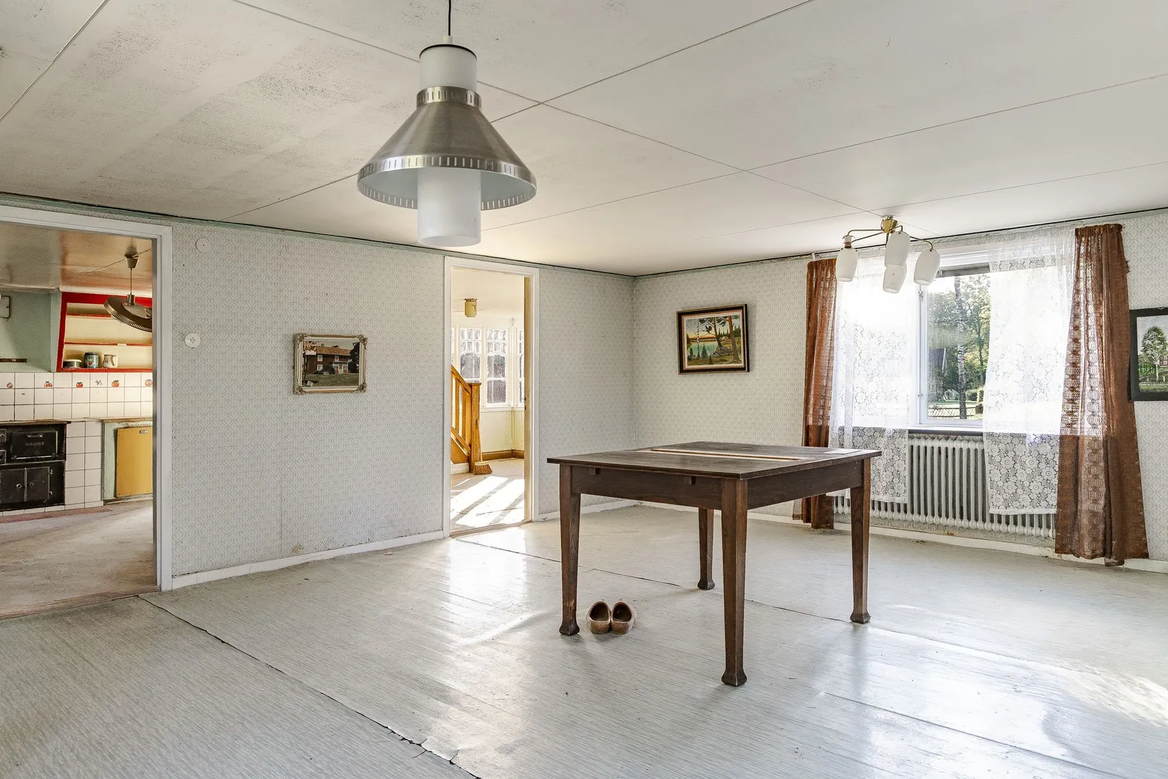 Gård/Skog, Parismåla 111, Emmaboda