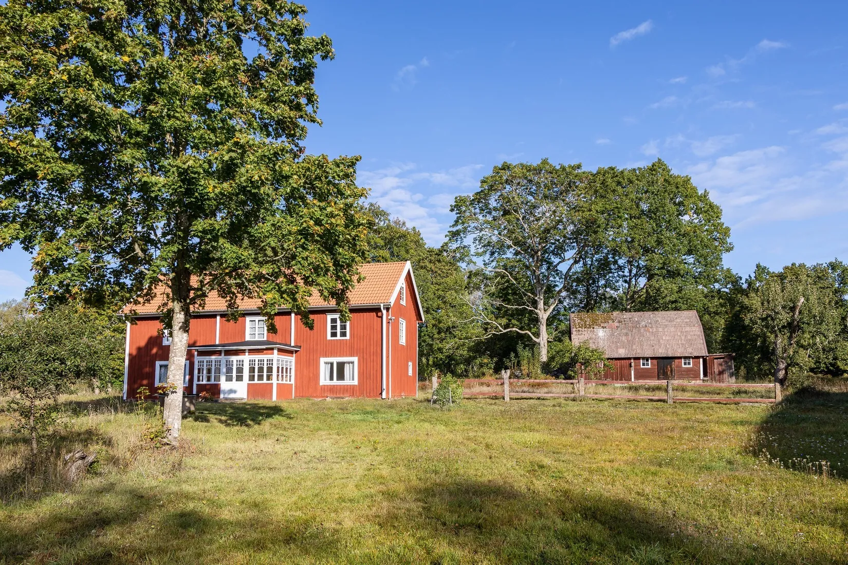 Gård/Skog, Parismåla 111, Emmaboda