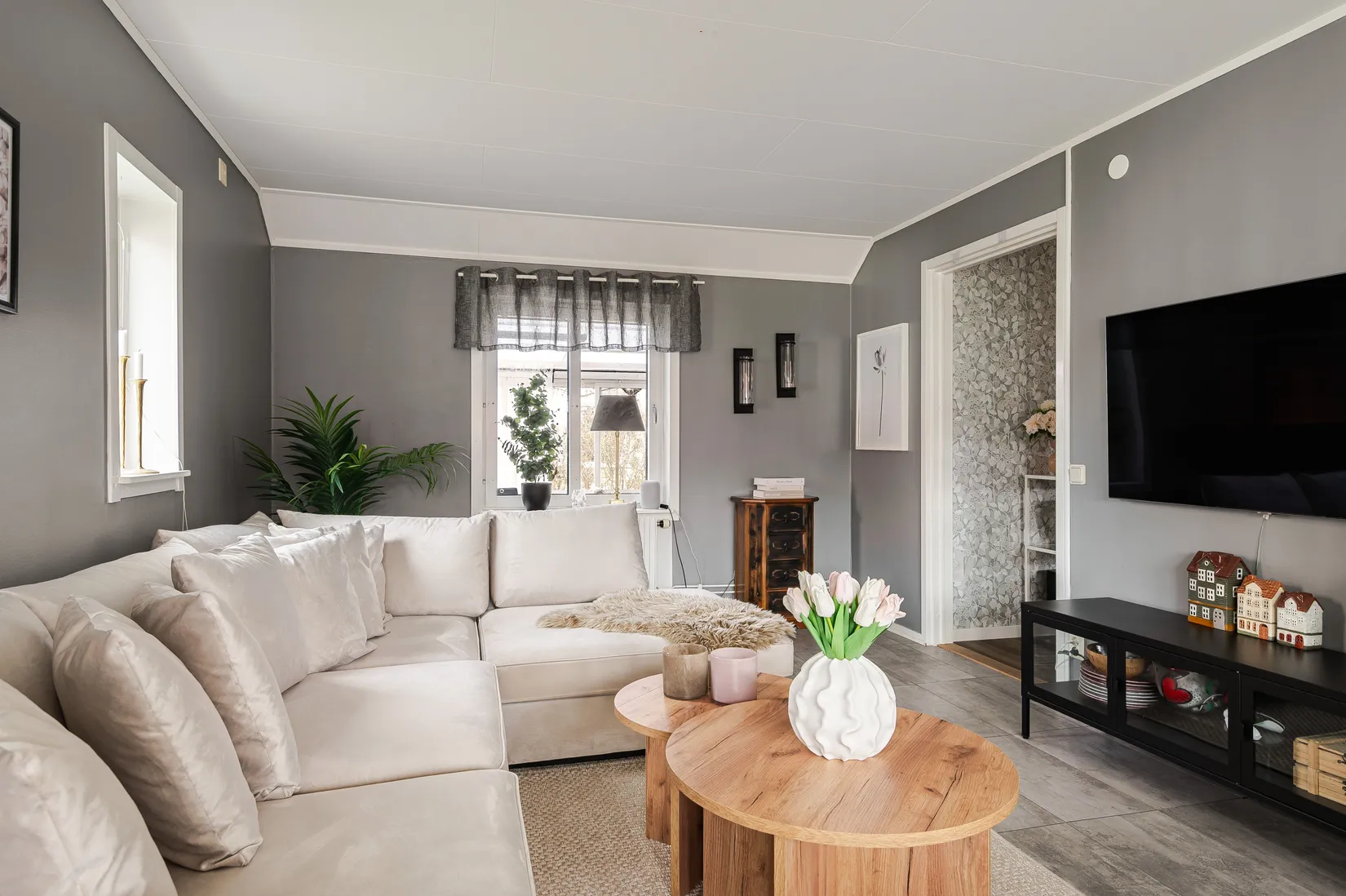 Villa, Radhus, Grönsaksvägen 23A, Eldslösa, Mjölby