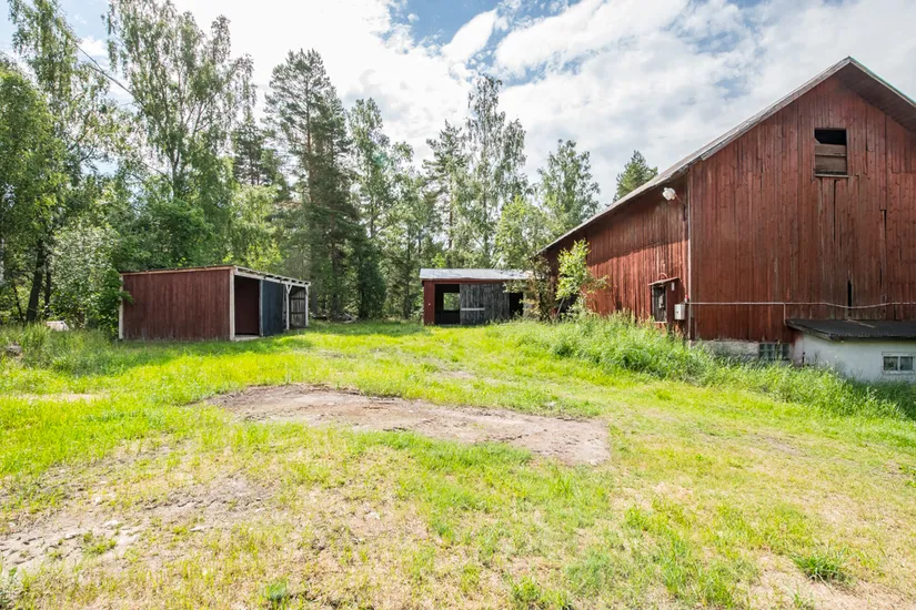 Gård/Skog, Görvälstorpsvägen 6, Görvälstorp, Norrtälje