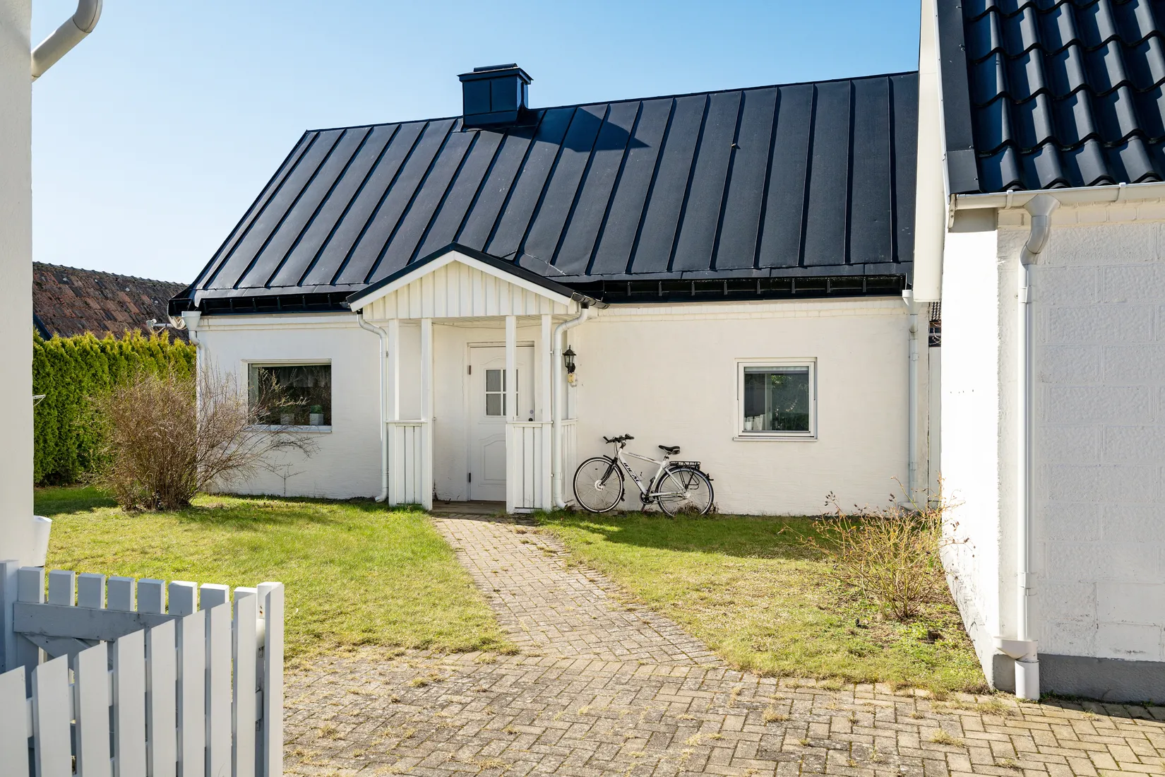 Villa, Kung Knuts väg 30, Vä, Kristianstad