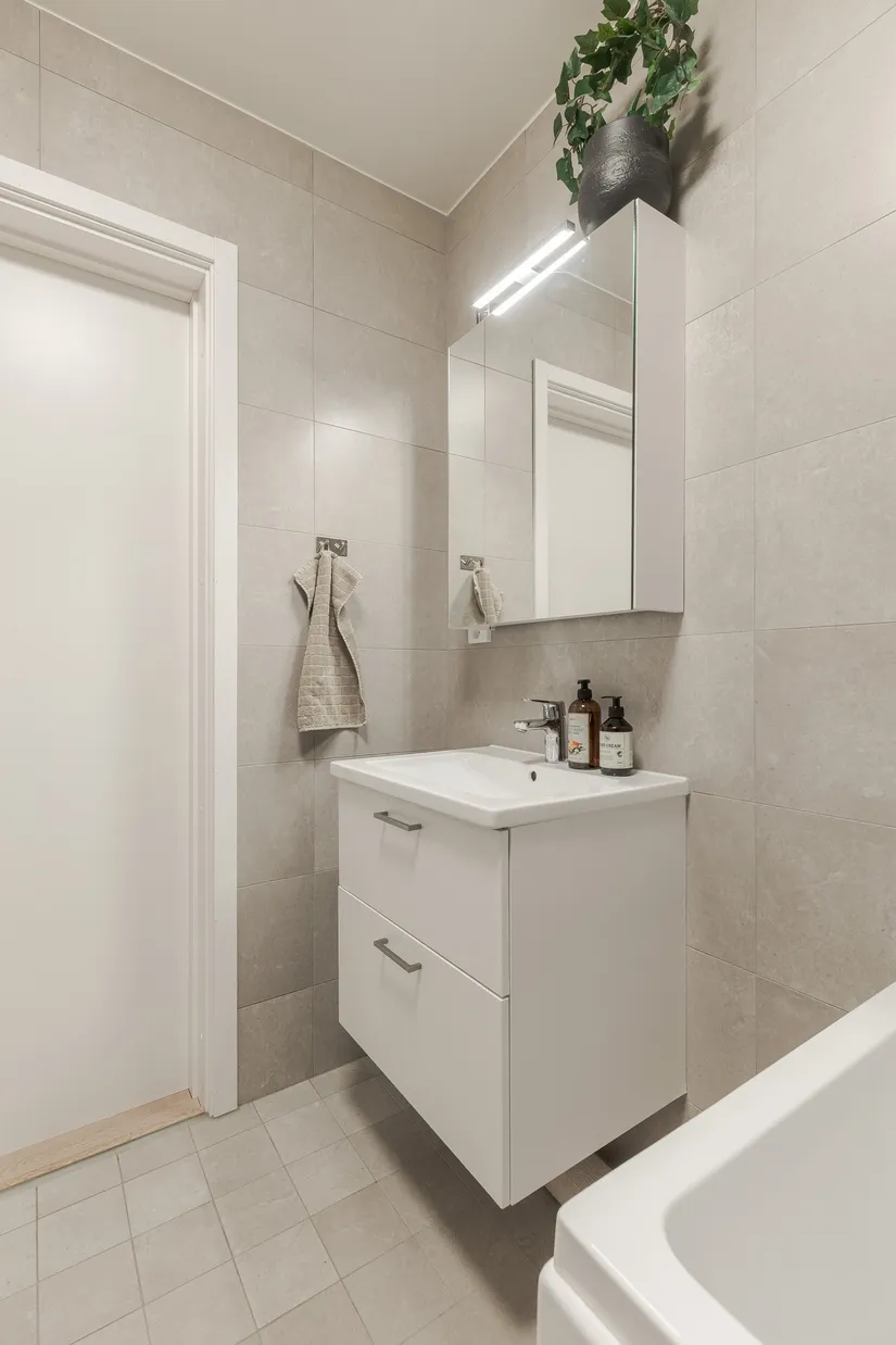 Radhus, Källarängsvägen 28B, Stallarholmen - Sundby Strand, Strängnäs