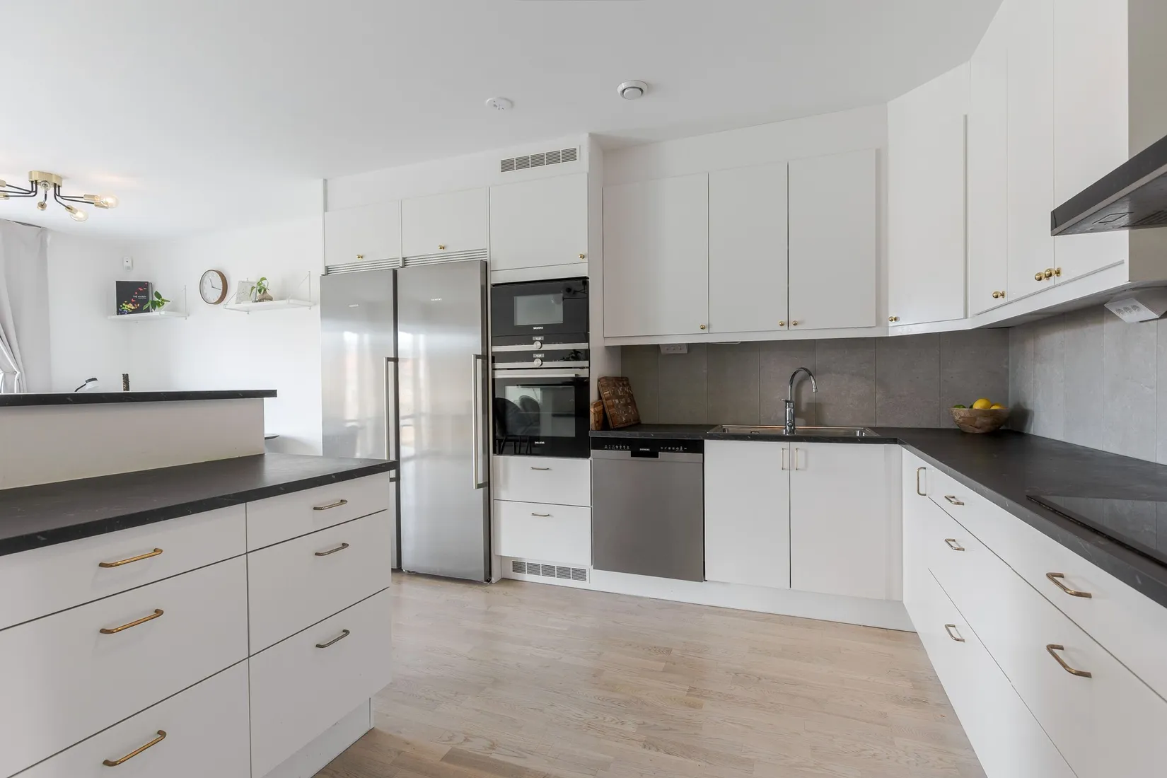 Radhus, Källarängsvägen 28B, Stallarholmen - Sundby Strand, Strängnäs
