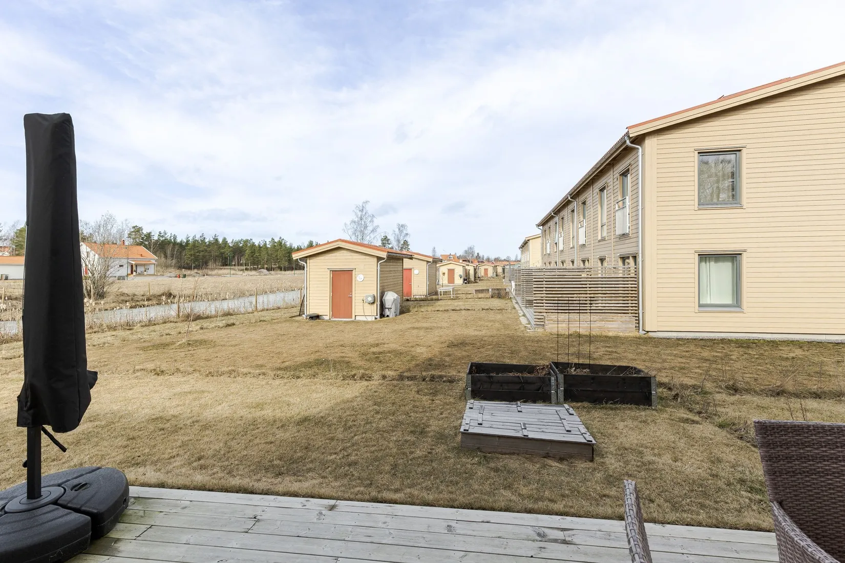 Radhus, Källarängsvägen 28B, Stallarholmen - Sundby Strand, Strängnäs