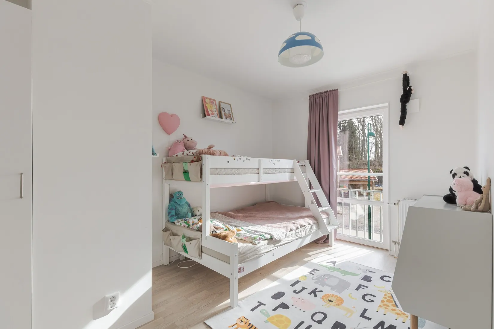 Radhus, Källarängsvägen 28B, Stallarholmen - Sundby Strand, Strängnäs