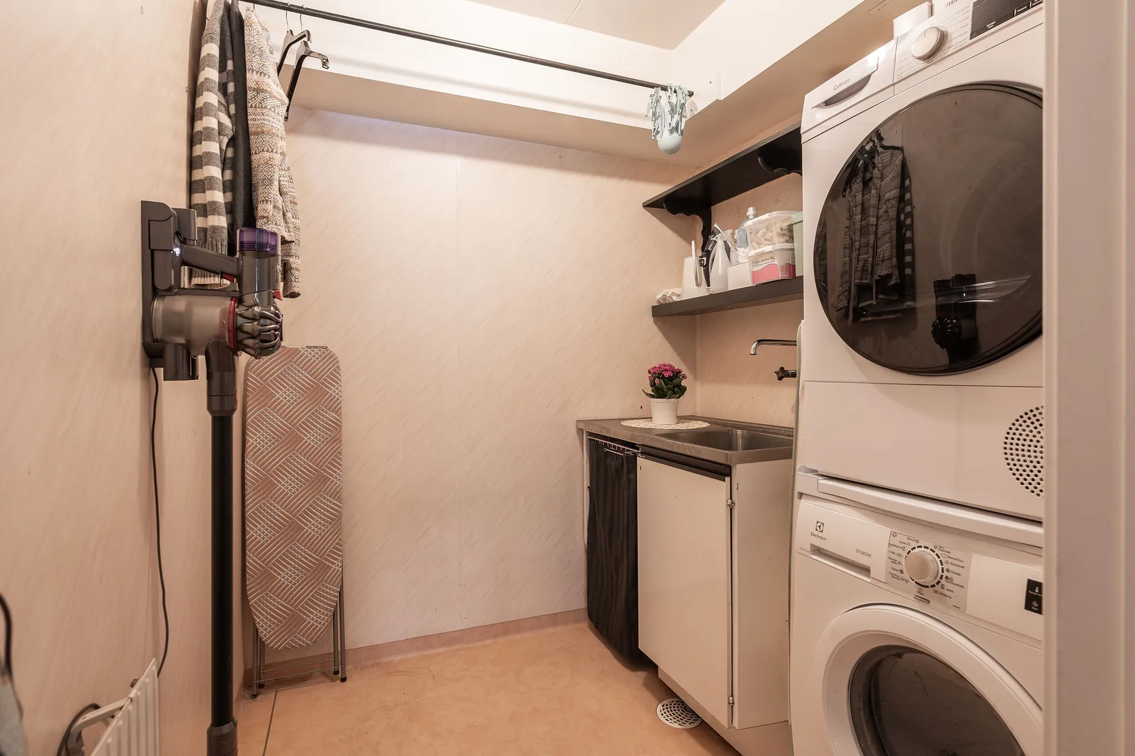 Bostadsrätt, Radhus, Kolvedsvägen 34, Torvalla, Östersund
