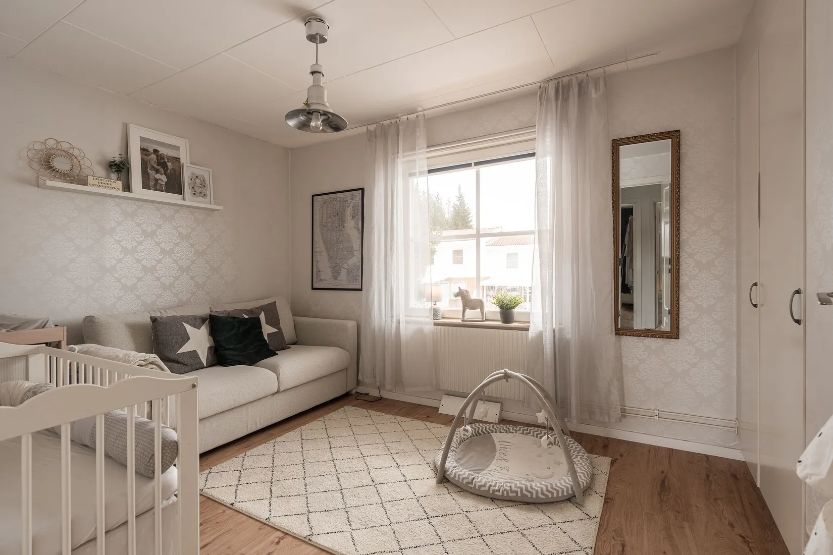 Bostadsrätt, Radhus, Kolvedsvägen 34, Torvalla, Östersund