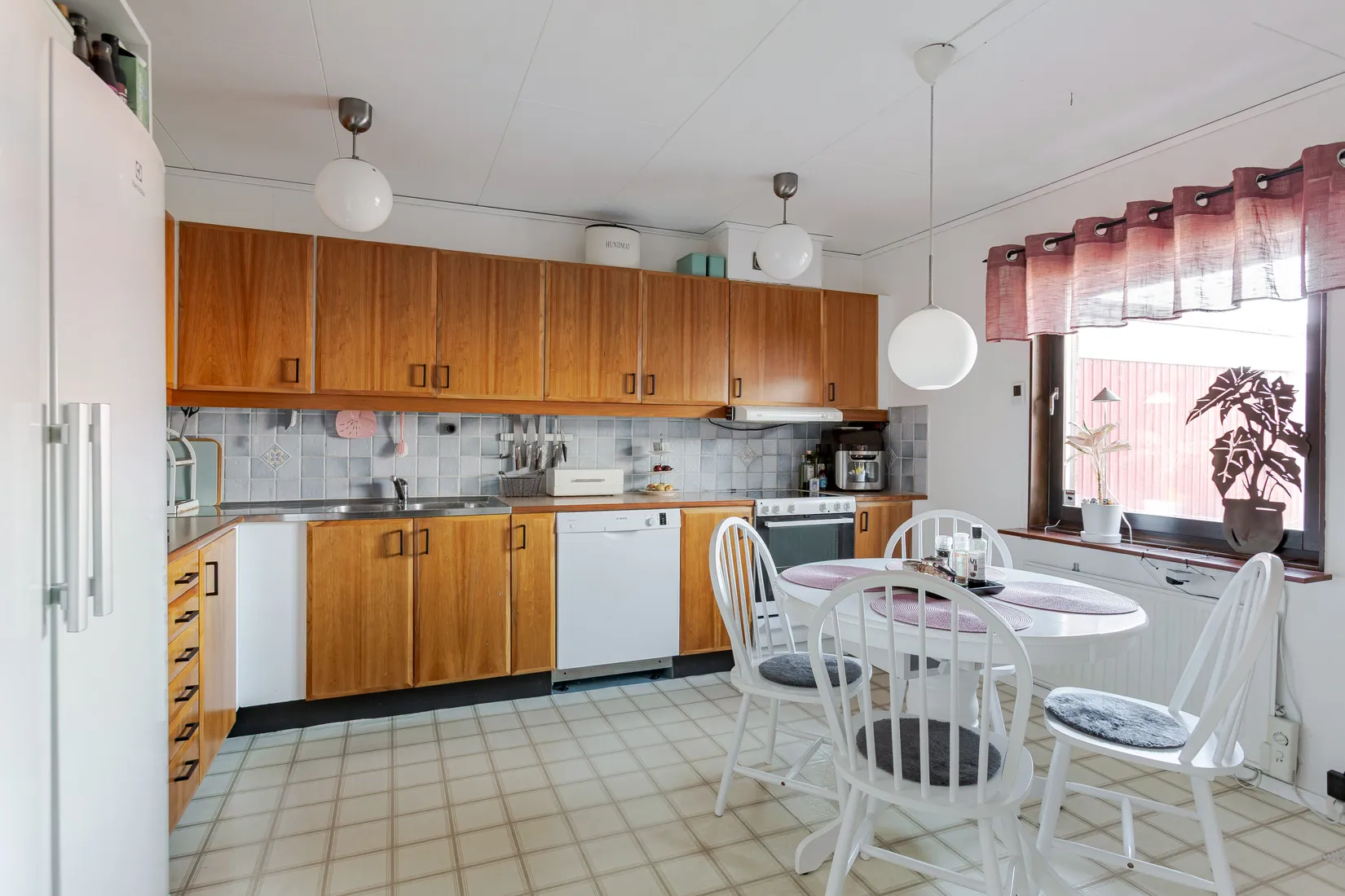 Villa, Radhus, Tranbärsstigen 80, Hultet, Nässjö