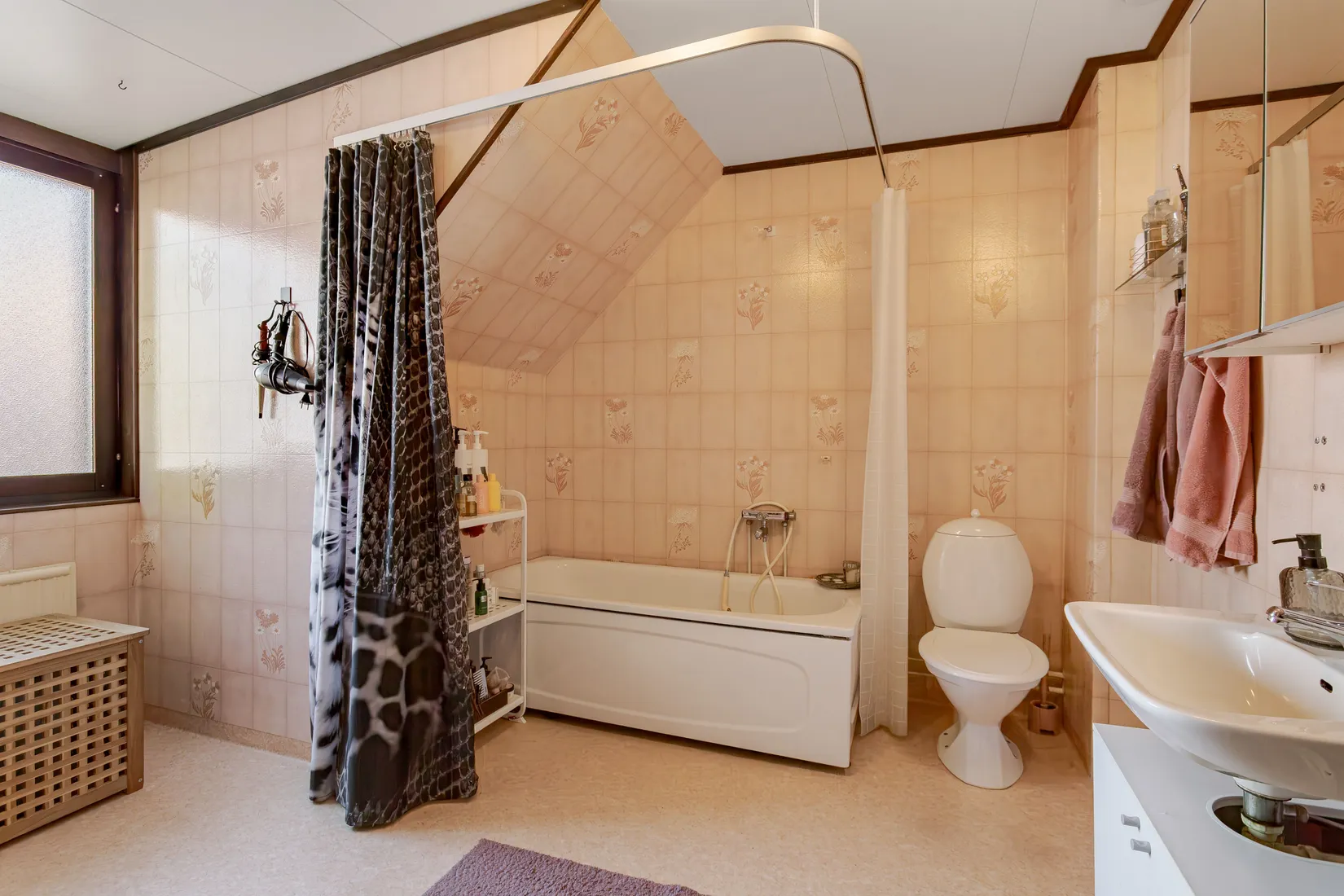 Villa, Radhus, Tranbärsstigen 80, Hultet, Nässjö
