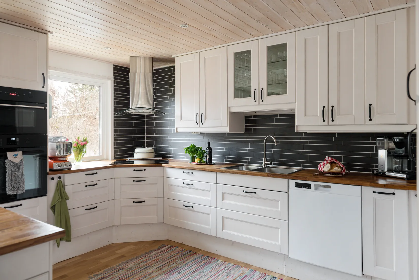 Villa, Husby-Sjutolft 10, Enköping