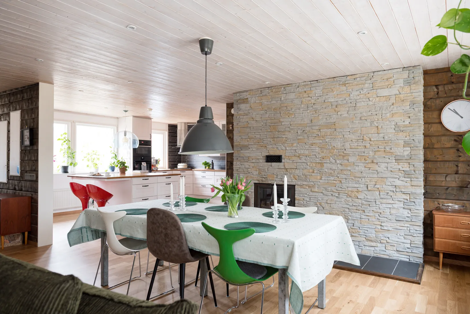 Villa, Husby-Sjutolft 10, Enköping