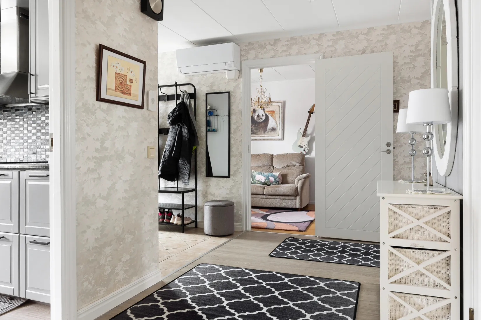 Villa, Kvarnstensvägen 14, Bålsta Broby Backar, Håbo