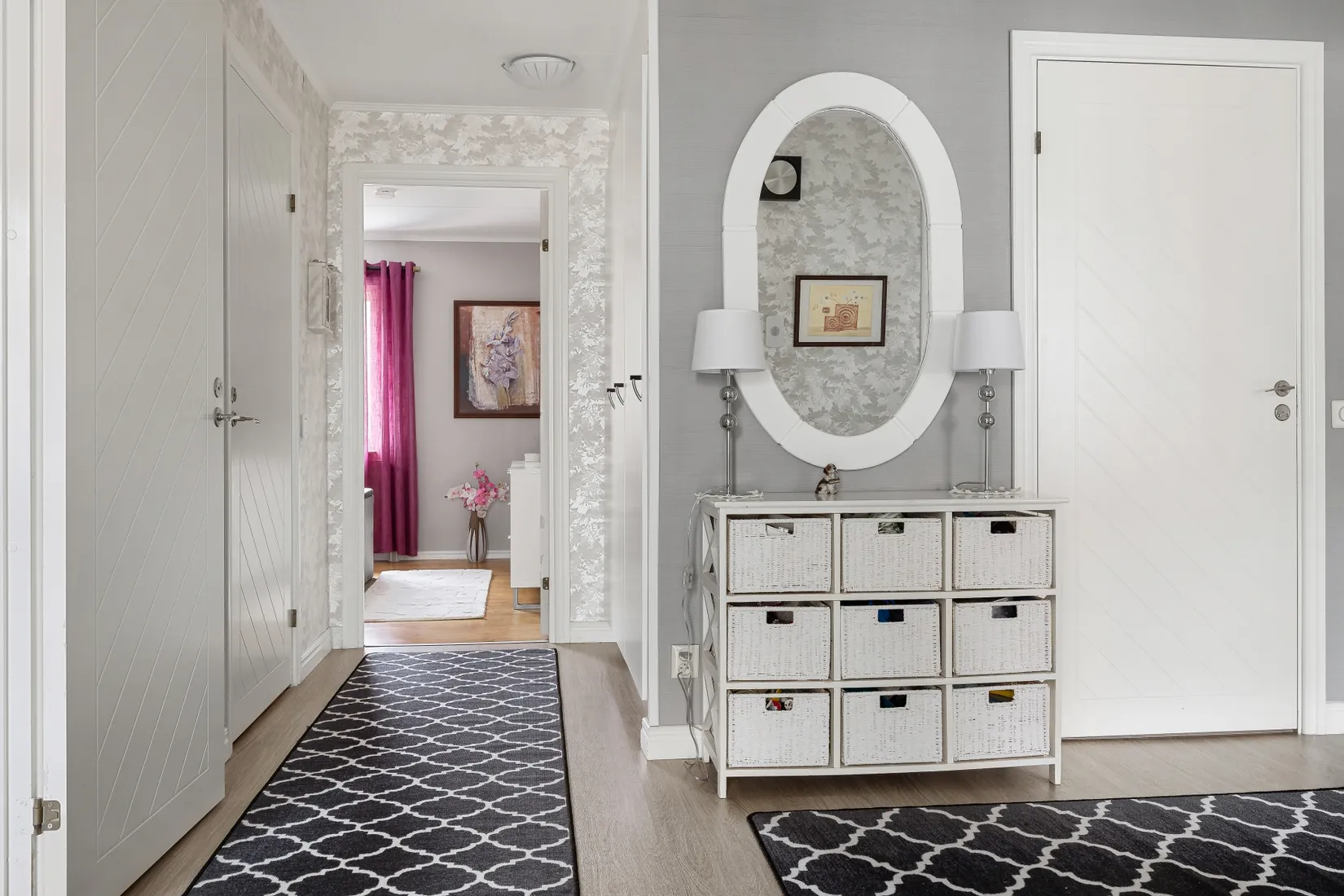 Villa, Kvarnstensvägen 14, Bålsta Broby Backar, Håbo