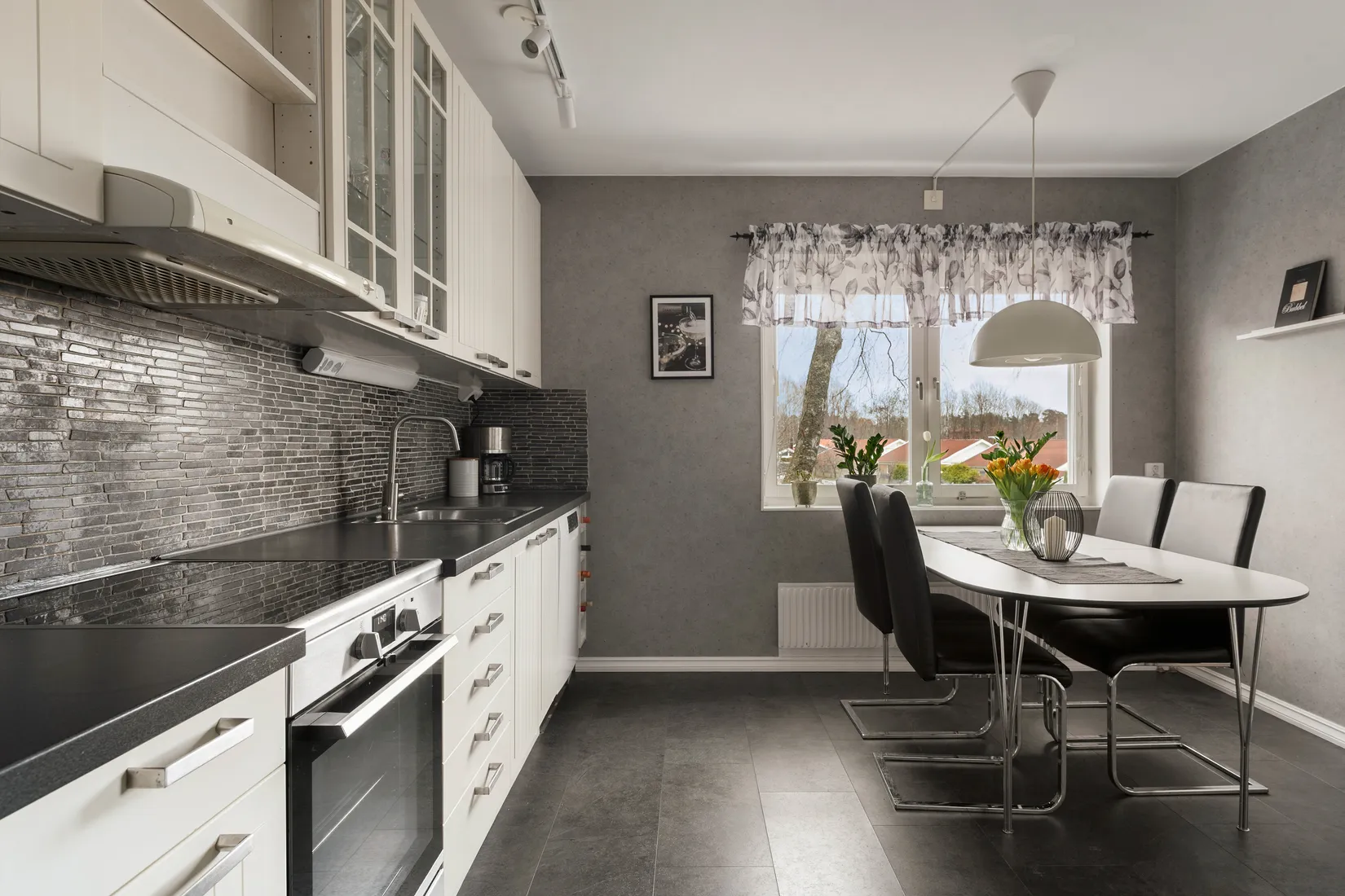 Bostadsrätt, Julrosvägen 13, Gryta, Västerås