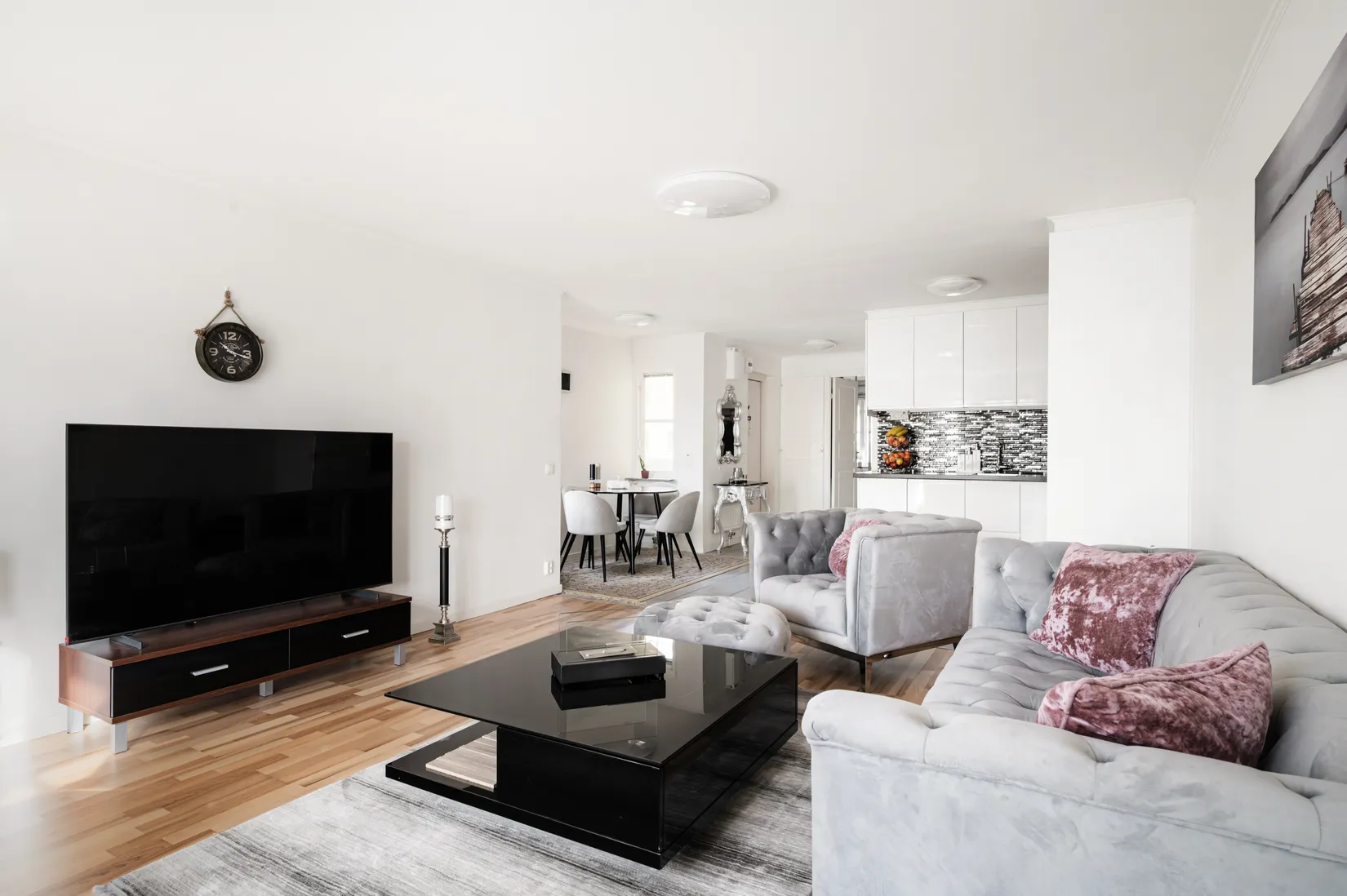 Bostadsrätt, Radhus, Imatragatan 90, Akalla, Stockholm