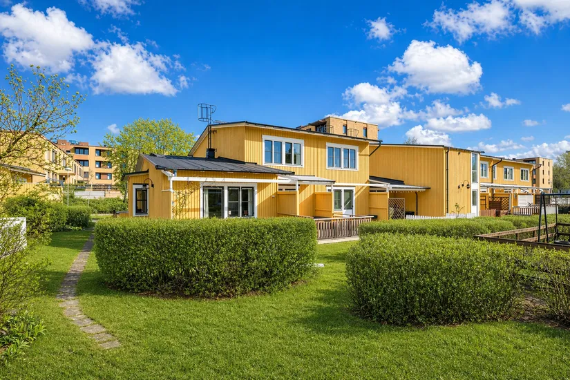 Bostadsrätt, Radhus, Imatragatan 90, Akalla, Stockholm