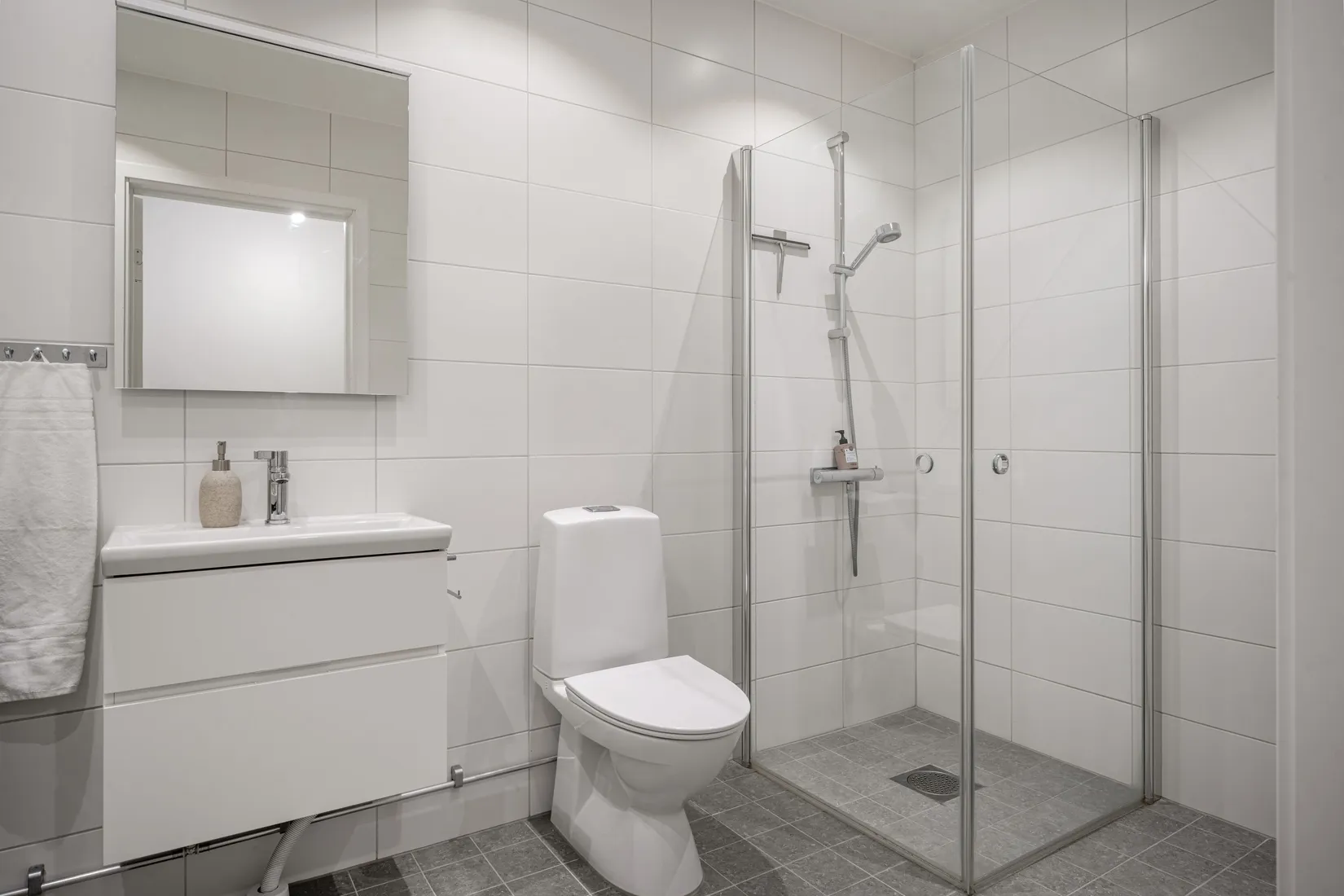 Bostadsrätt, Oskarslundsbacken 18, 4/4, Liljeholmskajen, Stockholm