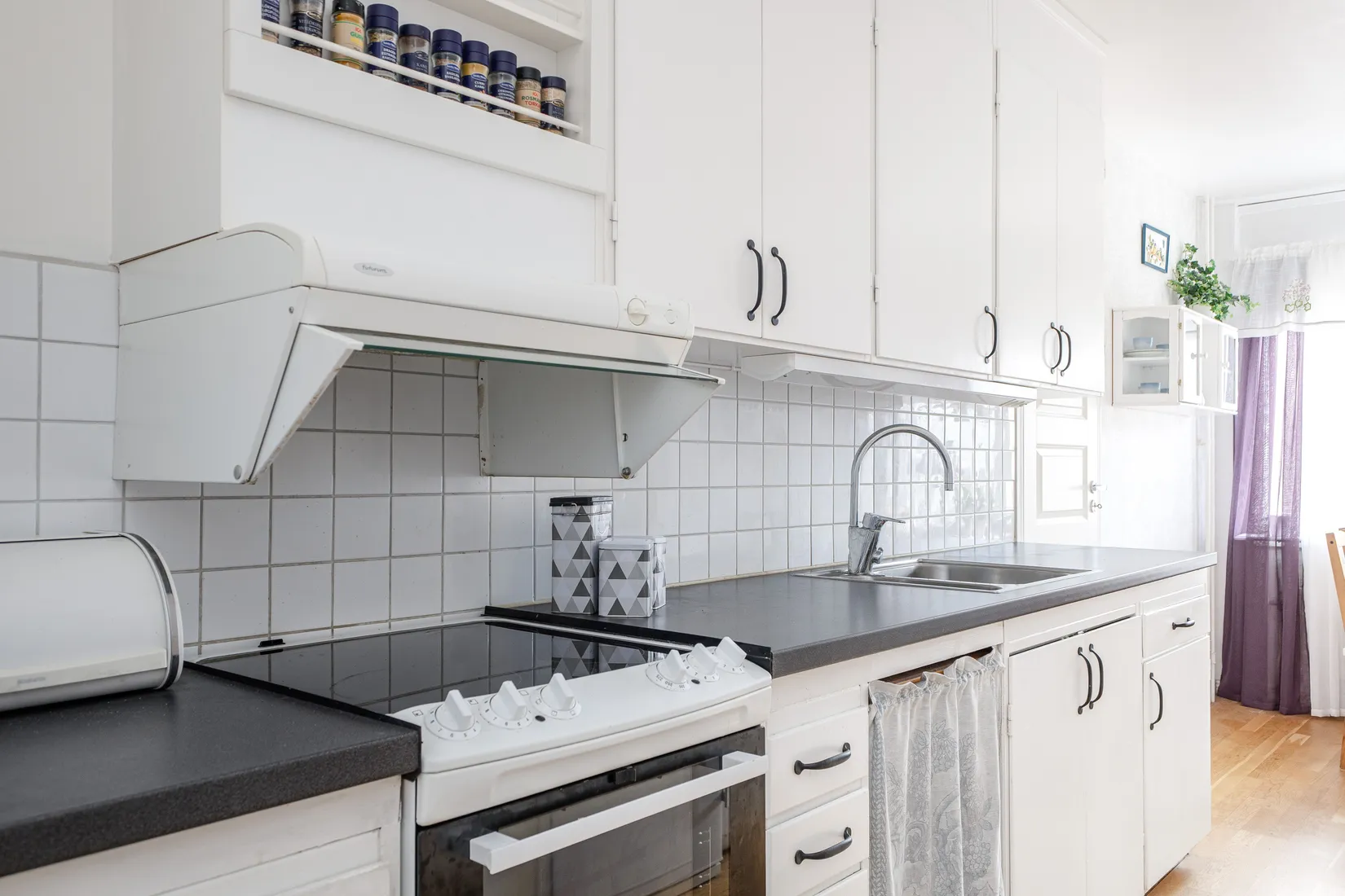 Bostadsrätt, Västerleden 122, Västerleden, Enköping