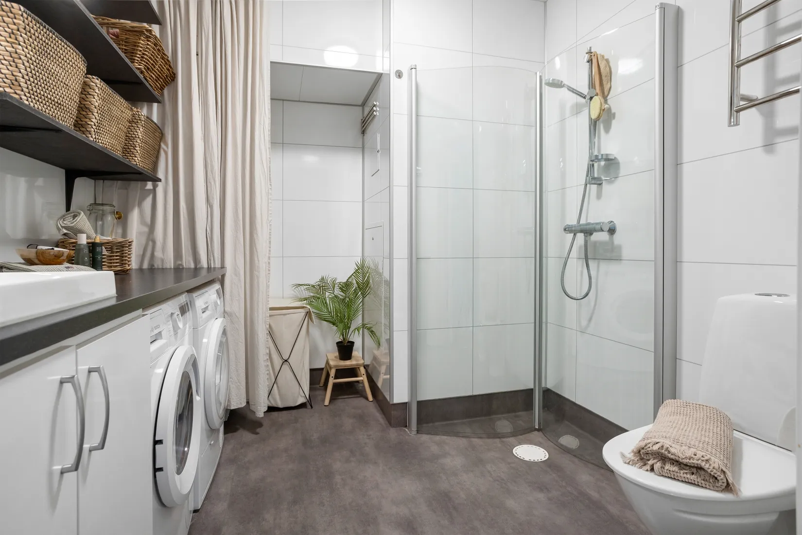 Bostadsrätt, Radhus, Åkerhielms väg 50, Margretelund, Österåker