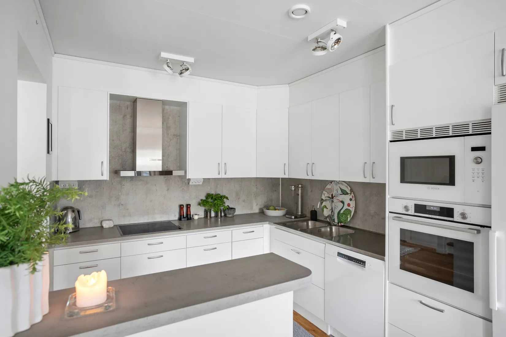 Bostadsrätt, Radhus, Åkerhielms väg 50, Margretelund, Österåker