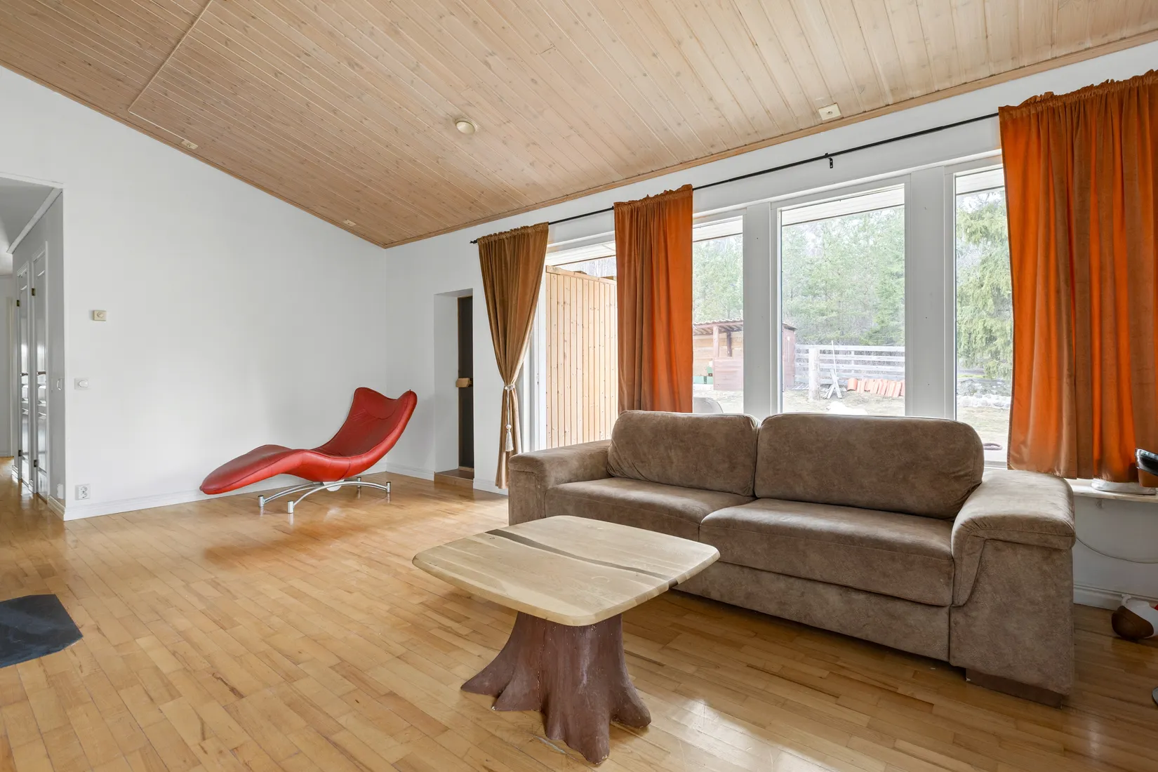 Villa, Mälbyvägen 22D, Adelsö, Ekerö