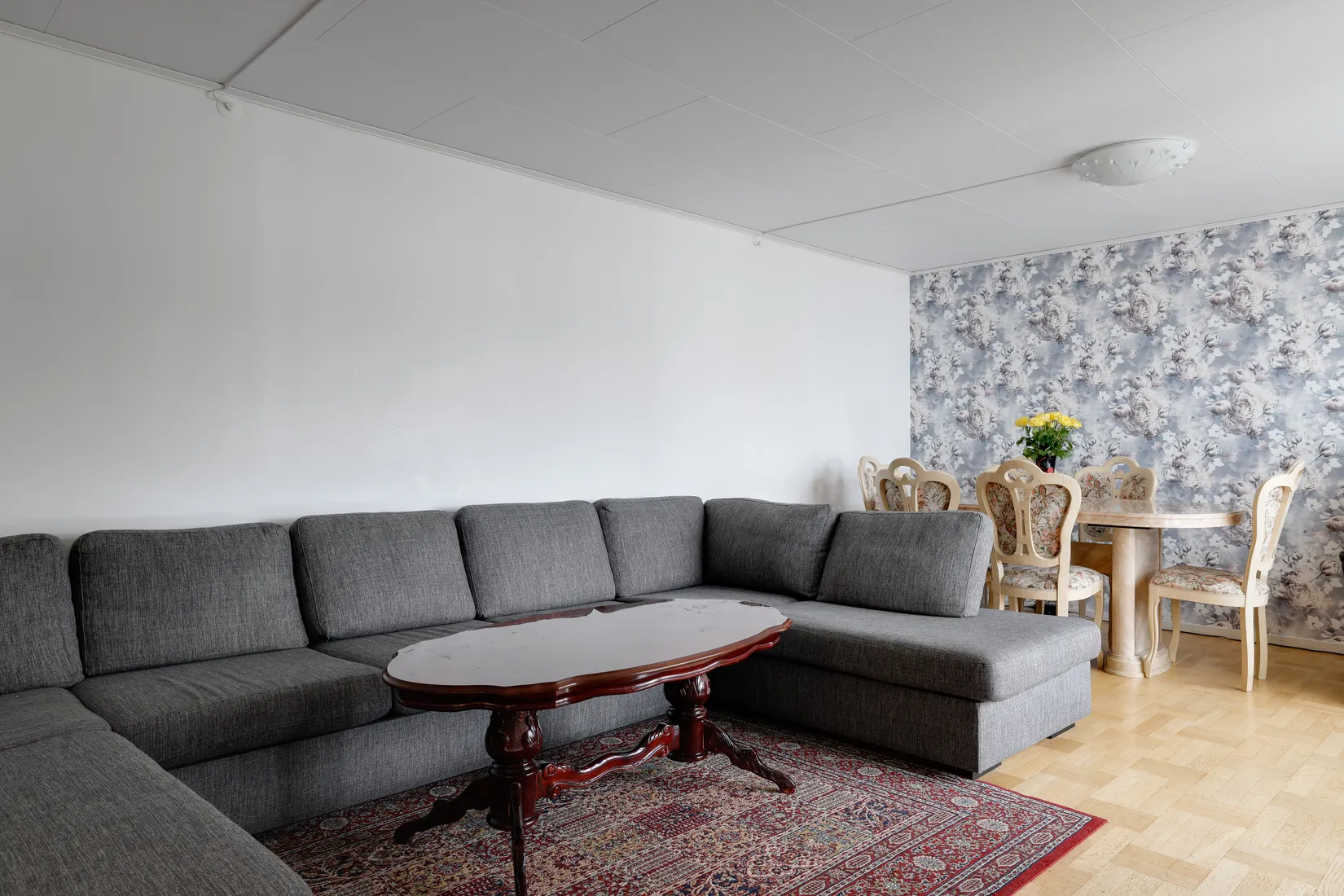 Villa, Radhus, Aspgatan 31, Fylsta, Kumla