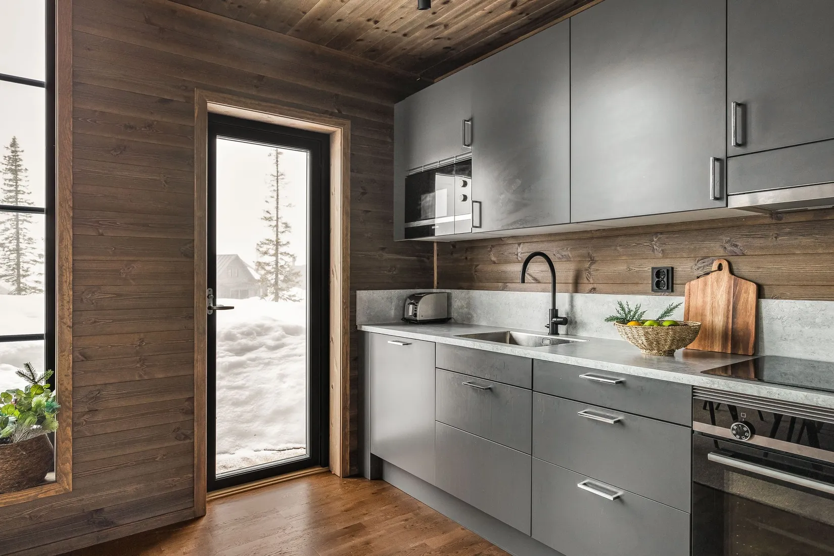 Radhus, Merakvägen 4B, Storhogna, Berg