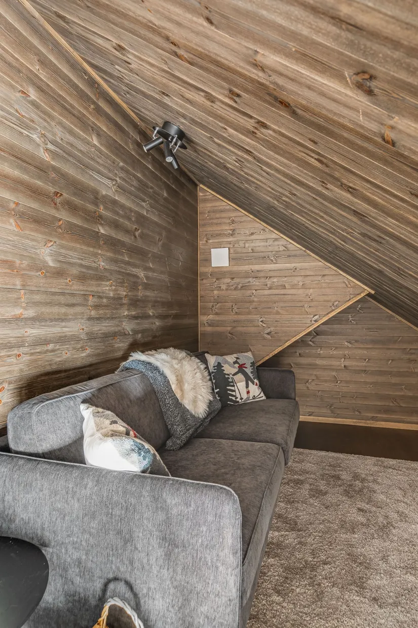Radhus, Merakvägen 4B, Storhogna, Berg