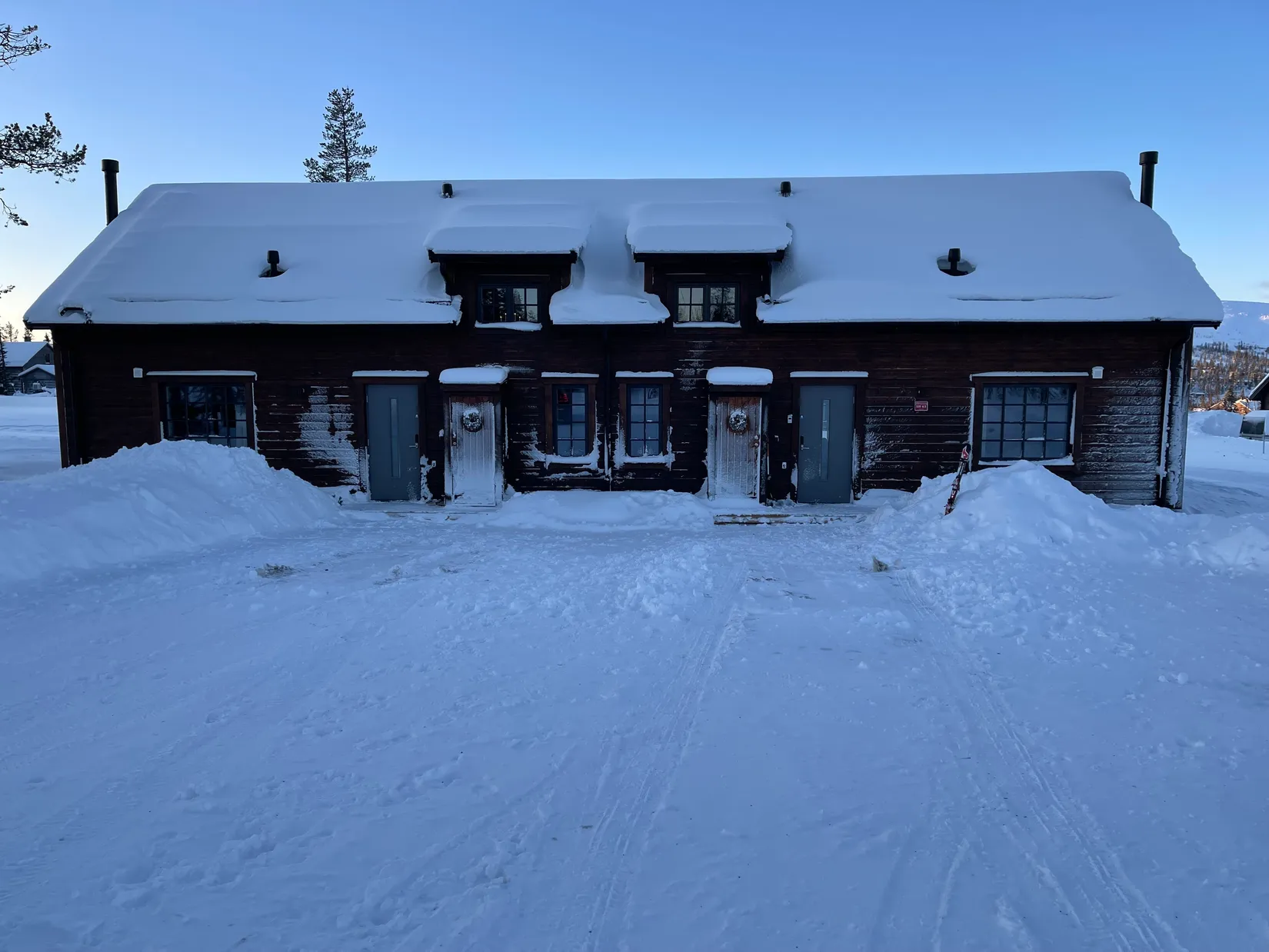 Radhus, Merakvägen 4B, Storhogna, Berg
