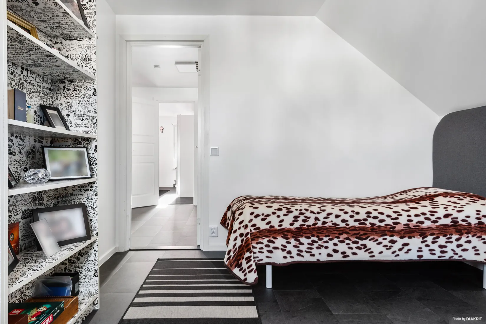 Villa, Radhus, Prästkragestigen 10, Salem