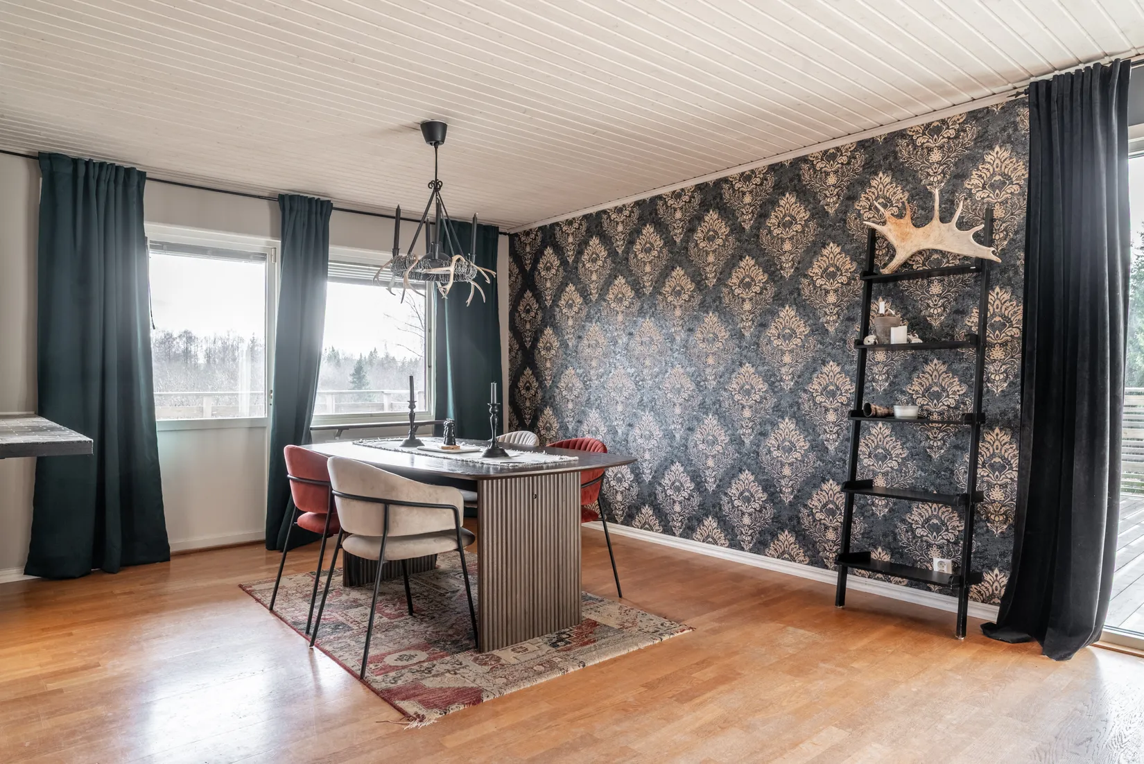 Villa, Fågelsången 3, Borås