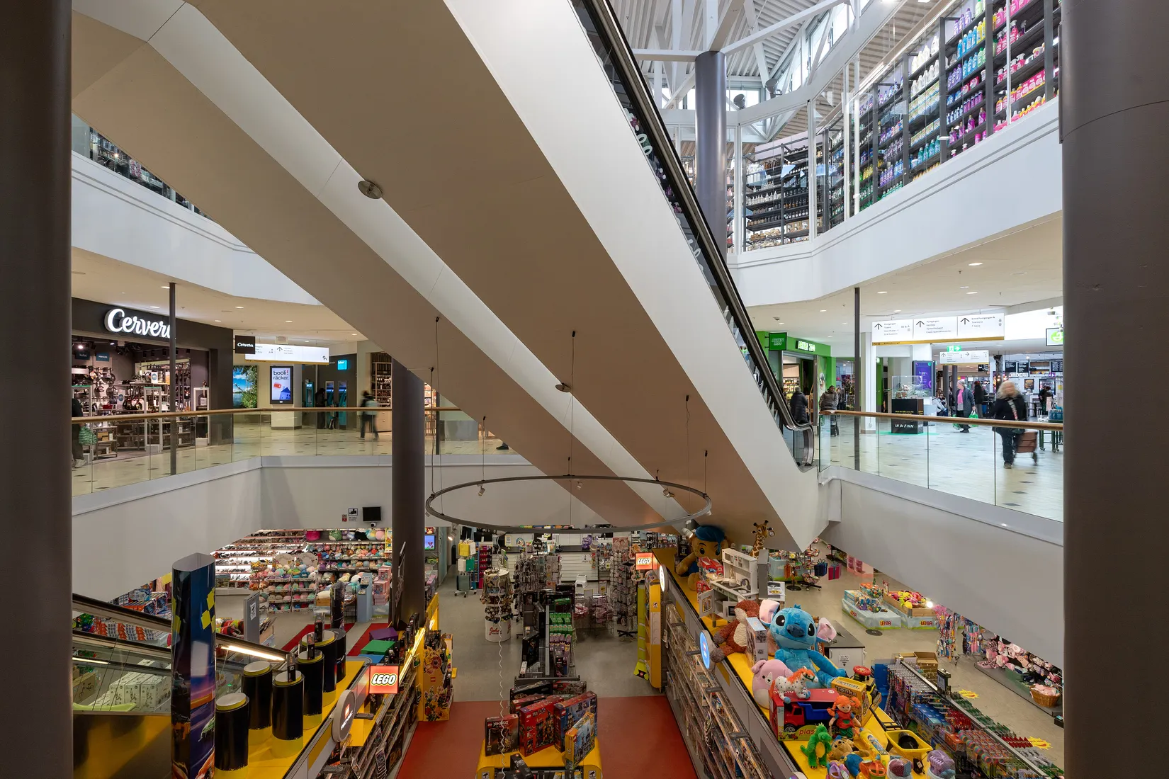 Bostadsrätt, Centrumslingan 49, Solna C, Solna