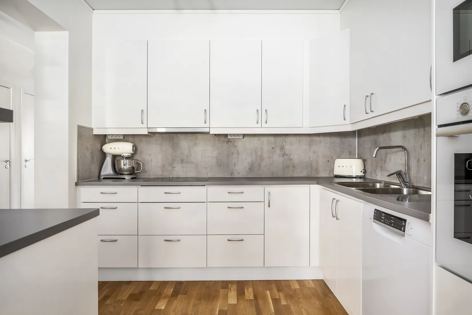 Radhus, Ruffvägen 28, Sandhamn, Nynäshamn