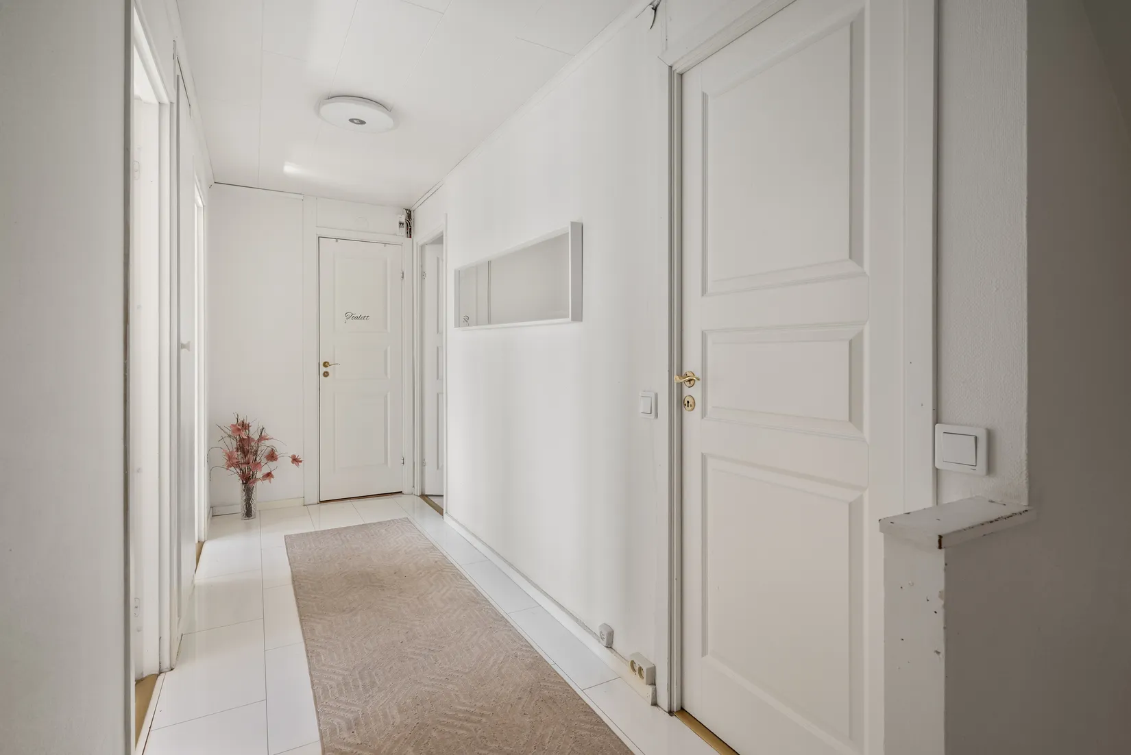 Villa, Radhus, Vitplistergränd 15, Hässelby Villastad, Stockholm